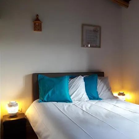 Casa Margarida Bed and Breakfast *